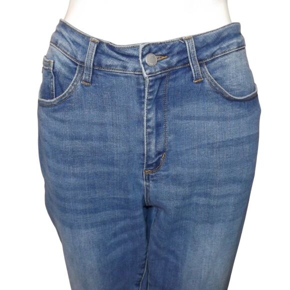 JUDY BLUE Jeans, 16W, Stretch, Zipper, Skinny fit, 5 pockets, Medium Blue Wash - Picture 2 of 14